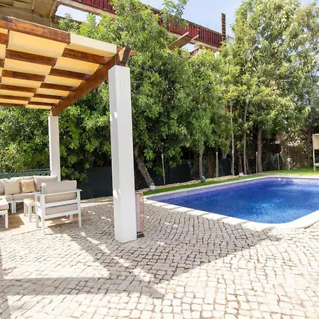ヴィラ Luxurious Villa Elegant Decor With Pool *